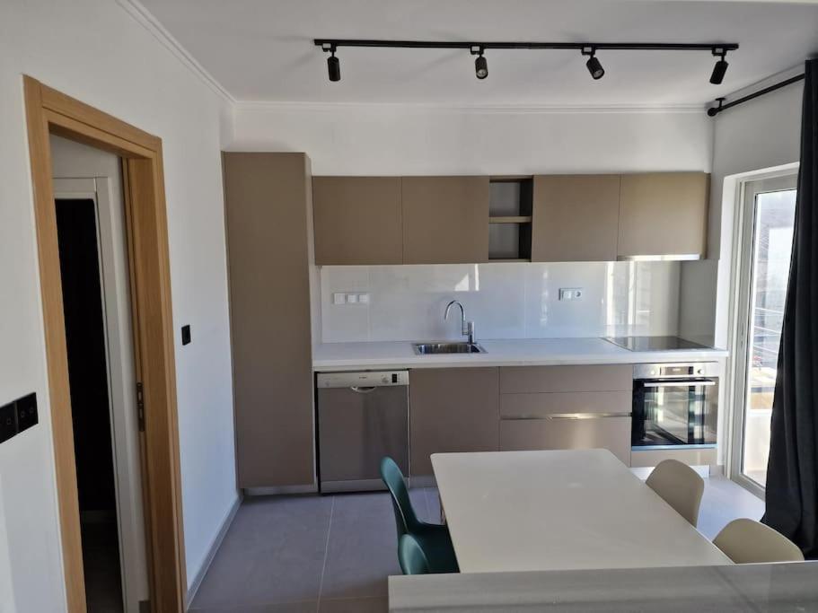 Patras Blue Sea And Sky Deluxe Apartment Εξωτερικό φωτογραφία